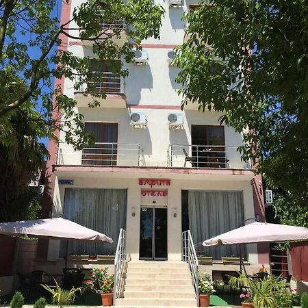 Hotel Amrita Szuhumi Kültér fotó